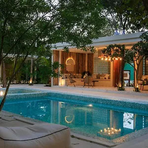 Apartment Charming Nature-inspired With Sultry Surroundings By Stella Tulum